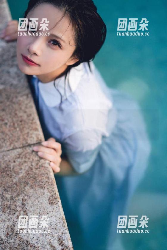 语画界-允儿Claire 语画界 - 告别沉闷!允儿Claire短裤高清图册带你玩转夏日时尚风!.txt