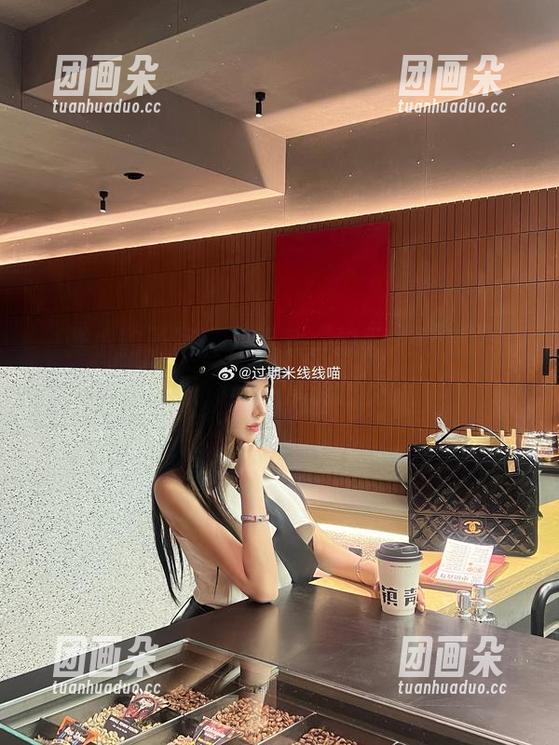 一张小豹子写真，下载“过期米线线”的艺术奇想，与平凡说再见！.txt