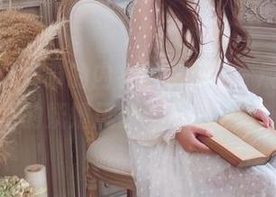 过期米线线喵的内衣图包作品，展现出无与伦比的妩媚风姿与性感魅力！.txt