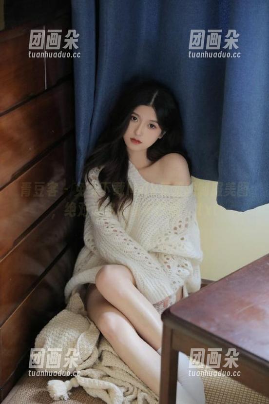 青豆客 - 免费下载Milk楚楚的制服美图，绝对让你心动不已哦！.txt