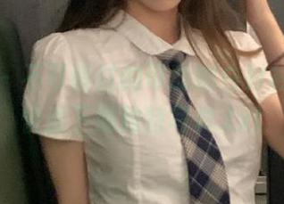 青豆客 – 不可错过的可蕊娜白衬衫全集，快速下载独特写真.txt
