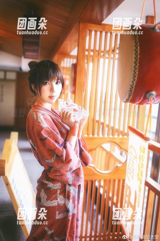 鹿野希 鹿野希短裤写真大放送,免费下载让你轻松拥有!.txt